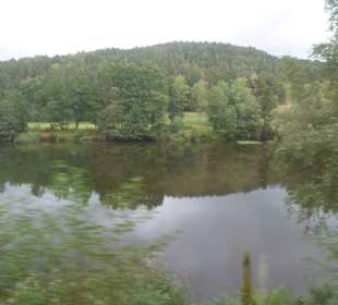 Entlang des Ufers