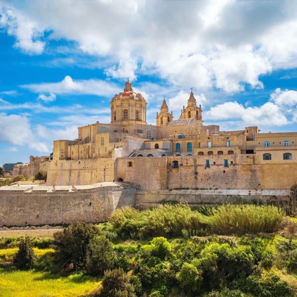 Blick auf die Stadt Mdina, Malta © iStock.com/Karina Movsesyan