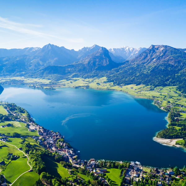 Der Wolfgangsee mit den angrenzenden Bundesländern © saiko3p - stock.adobe.com